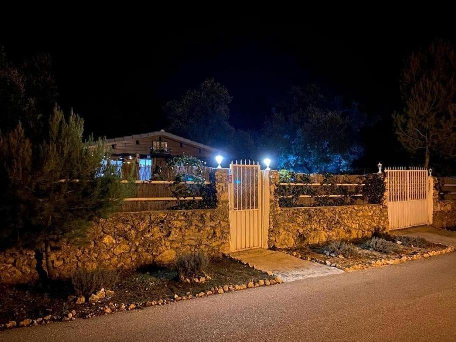Desconexion Y Paz, Cabana En La Sierra Albalate De Zorita المظهر الخارجي الصورة